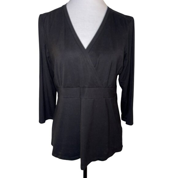 L.L. Bean Black 3/4 Sleeve V-Neck Top Tencel Blend Size Medium Reg - Picture 1 of 6